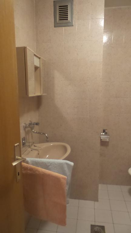 Tihana Apartments 자드라보노 객실 사진